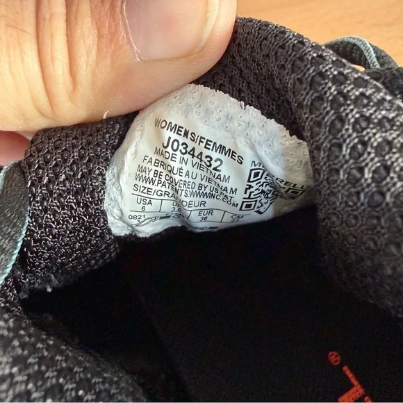 Merrell Shoes - Picture 9 of 9